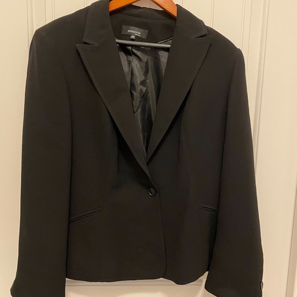 Suit top - Picture 2 of 2